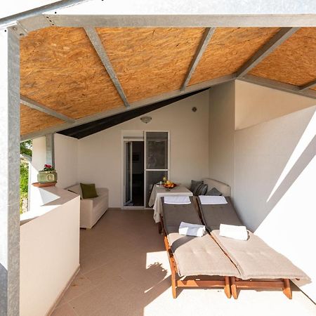 Apartment Noa'S Garden ビビニェ エクステリア 写真